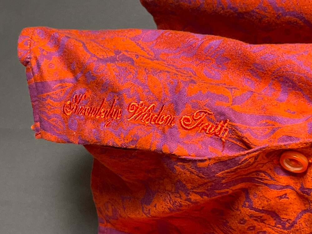 Robert Graham Knowledge Wisdom Truth Shirt Mens 2xl Coral Purple Floral LS - Picture 6 of 12